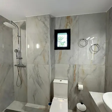 Argilos شقة فندقية أسبروبالتا