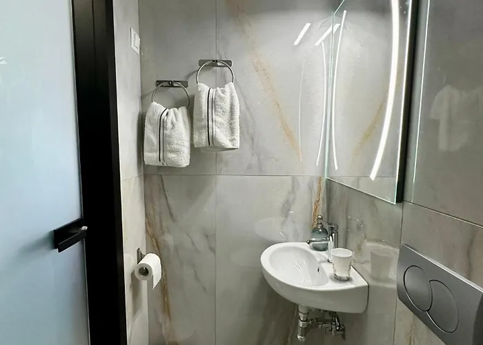 Argilos Appart hôtel *